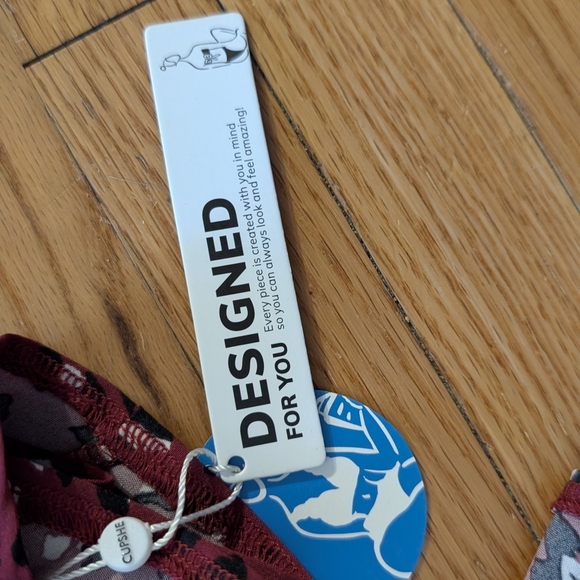 Cupshe Red and White Blazer Chic Suit Jacket - Picture 3 of 4